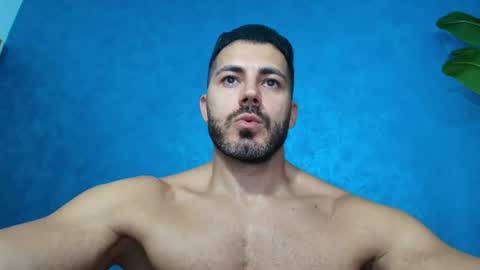 Snapshot of muscularmaster chatting on July 18, 2026, 2:54 pm muscularmaster onlyfans online show from July 18, 2026, 2:54 pm