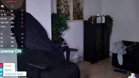 Snapshot of musculusx chatting on May 12, 2026, 1:52 pm Musculus online show from May 12, 2026, 1:52 pm