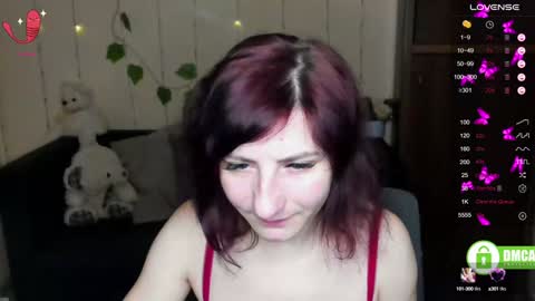 Snapshot of muse_kitty_jenia chatting on February 8, 2025, 6:33 pm Jenya online show from February 8, 2025, 6:33 pm