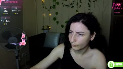 Snapshot of muse_kitty_jenia chatting on October 3, 2025, 11:29 am Jenya online show from October 3, 2025, 11:29 am