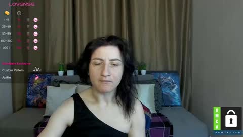 Snapshot of muse_kitty_jenia chatting on October 4, 2025, 6:11 am Jenya online show from October 4, 2025, 6:11 am