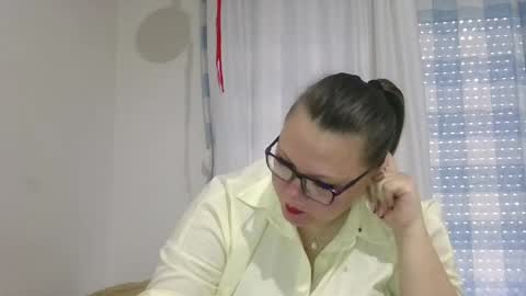 musechic_wild online show from April 1, 2026, 8:26 am