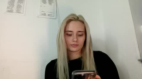 Snapshot of musescorner chatting on January 14, 2026, 5:40 pm musescorner online show from January 14, 2026, 5:40 pm