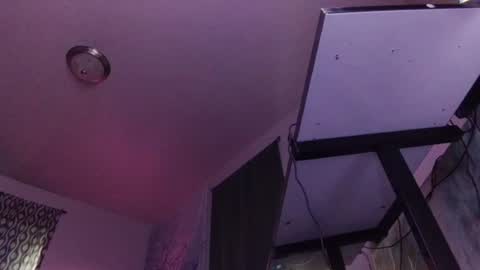 ghost mantis online show from April 16, 2026, 9:50 pm