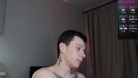 1x1 online show from November 15, 2025, 4:47 pm