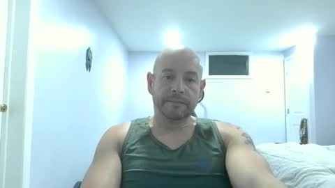 Snapshot of mworlton9 chatting on December 20, 2025, 12:45 pm Maximus online show from December 20, 2025, 12:45 pm