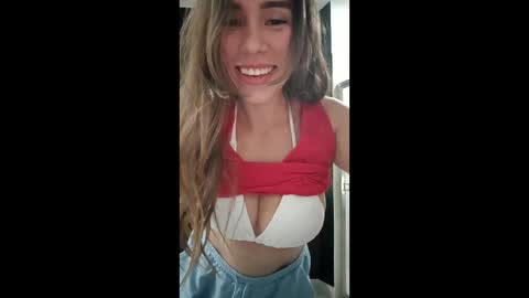 miss beauty coming 96 2300 online show from December 14, 2025, 3:23 am