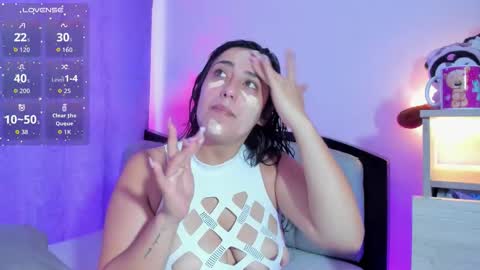 my_aleja_ online show from February 13, 2026, 12:23 pm