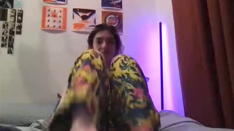 Snapshot of my_kittylily chatting on February 17, 2026, 4:42 am Lily online show from February 17, 2026, 4:42 am