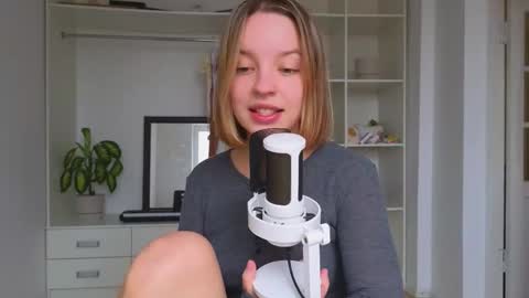  MIA  I will be here Monday Wednesday Thursday Saturday online show from September 30, 2025, 8:41 am