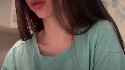 JIN online show from December 22, 2025, 2:47 pm