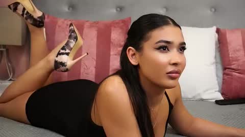 MyaMuse online show from February 4, 2026, 3:18 pm