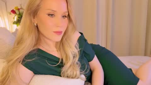 Mya-be Yours P online show from January 19, 2025, 10:17 pm