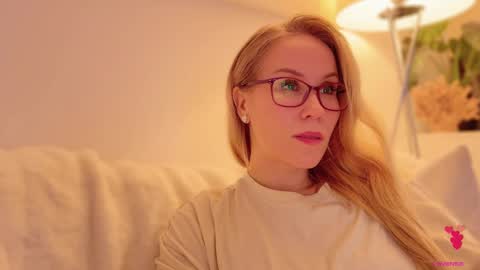 Mya-be Yours P online show from November 4, 2025, 4:39 pm