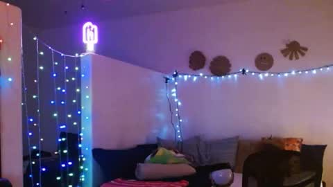 LA MARIPOSA DE MARICOPA online show from February 12, 2025, 4:23 am