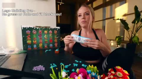 MyCookieJar online show from December 19, 2025, 12:28 am