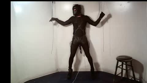 Snapshot of myfetish57 chatting on December 6, 2024, 8:15 am Fetish online show from December 6, 2024, 8:15 am