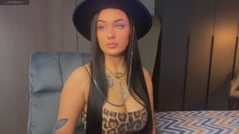 Hecate online show from October 5, 2025, 2:54 am