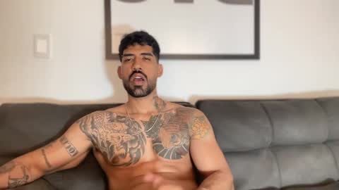 Myke esthetic online show from January 4, 2025, 1:21 am