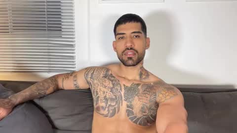 Myke esthetic online show from February 3, 2026, 3:48 am