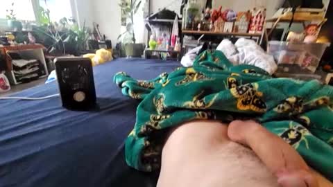 Snapshot of myluxdick chatting on February 16, 2026, 1:51 pm myluxdick online show from February 16, 2026, 1:51 pm