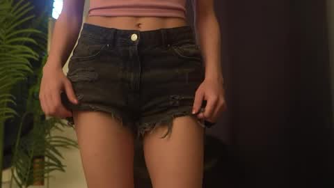 Snapshot of mypassion_ chatting on May 29, 2026, 12:47 pm mypassion_ online show from May 29, 2026, 12:47 pm