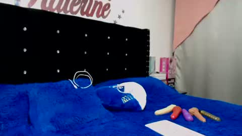 myranda  online show from November 26, 2025, 1:39 am