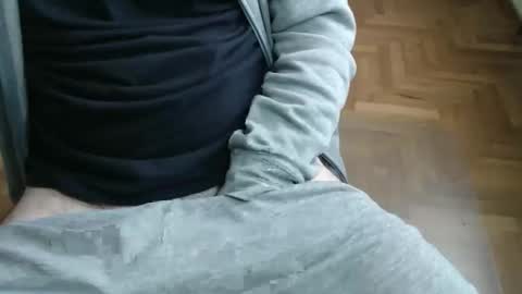 Ben online show from April 15, 2026, 9:38 am