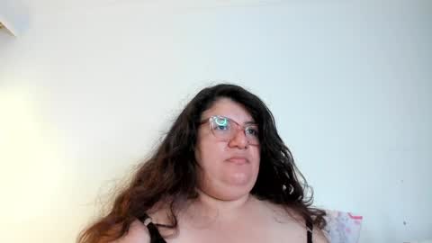 Snapshot of mystery_psique chatting on April 20, 2026, 2:31 pm mystery_psique online show from April 20, 2026, 2:31 pm