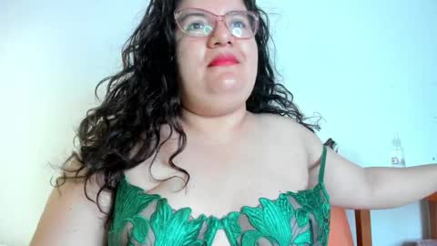Snapshot of mystery_psique chatting on May 1, 2026, 1:59 pm mystery_psique online show from May 1, 2026, 1:59 pm