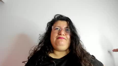 Snapshot of mystery_psique chatting on May 23, 2026, 3:05 pm mystery_psique online show from May 23, 2026, 3:05 pm