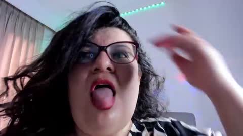 Snapshot of mystery_psique chatting on July 1, 2026, 3:56 pm mystery_psique online show from July 1, 2026, 3:56 pm