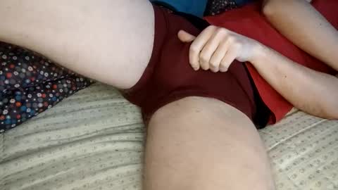 mysticmid40 online show from February 15, 2026, 8:57 am