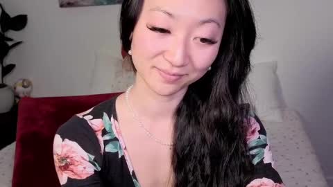 MySweetSofie online show from October 8, 2025, 9:56 pm