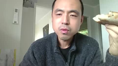 Snapshot of myth_wang chatting on April 12, 2026, 11:54 pm myth_wang online show from April 12, 2026, 11:54 pm