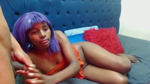 Snapshot of mzansihottestcouple chatting on December 18, 2024, 2:32 am mzansihottestcouple online show from December 18, 2024, 2:32 am