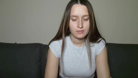 Eva online show from February 16, 2025, 5:37 pm