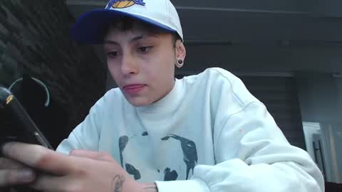 Snapshot of n3utro444 chatting on July 14, 2026, 12:44 pm n3utro444 online show from July 14, 2026, 12:44 pm