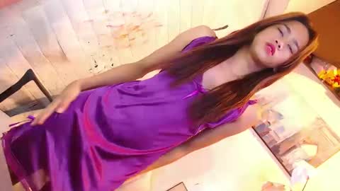 Snapshot of naa_waahh chatting on February 8, 2025, 12:06 pm yannah online show from February 8, 2025, 12:06 pm