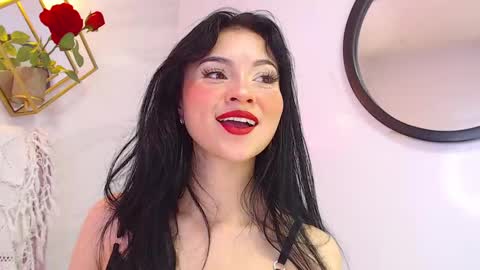 Snapshot of naamah_b chatting on December 16, 2024, 1:43 pm naamah_b online show from December 16, 2024, 1:43 pm