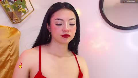 Snapshot of naamah_b chatting on January 9, 2025, 4:28 pm naamah_b online show from January 9, 2025, 4:28 pm
