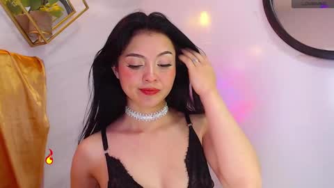 Snapshot of naamah_b chatting on January 13, 2025, 4:41 pm naamah_b online show from January 13, 2025, 4:41 pm