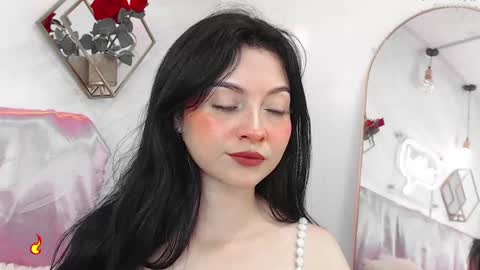Snapshot of naamah_b chatting on March 6, 2025, 2:18 pm naamah_b online show from March 6, 2025, 2:18 pm