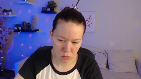 Snapshot of nabi_brown chatting on June 5, 2026, 5:58 am NabiBrown online show from June 5, 2026, 5:58 am