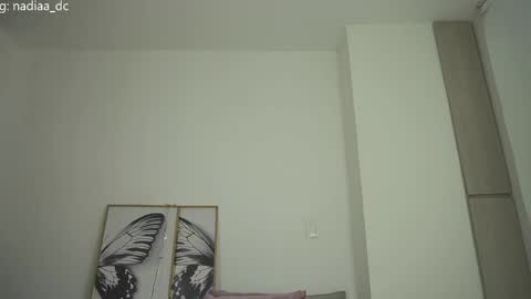 Nadia  INST Nadiaa dc online show from April 13, 2026, 1:44 am