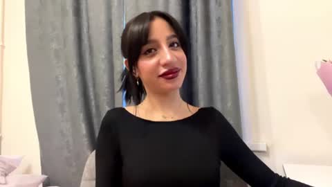 Snapshot of nadinevanni chatting on June 28, 2026, 2:34 pm Leya online show from June 28, 2026, 2:34 pm