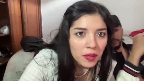 naduu__xx online show from February 20, 2025, 3:52 pm