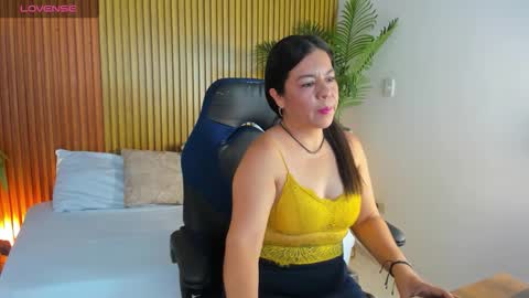 Snapshot of nahia_13 chatting on October 15, 2025, 12:05 pm N A H I A online show from October 15, 2025, 12:05 pm