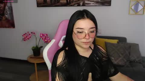 Snapshot of nahia__1 chatting on July 10, 2026, 4:20 pm Nahia online show from July 10, 2026, 4:20 pm