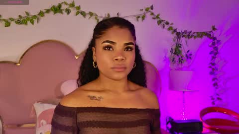 Snapshot of nahiarareina chatting on May 29, 2026, 1:42 pm NahiaraReina online show from May 29, 2026, 1:42 pm